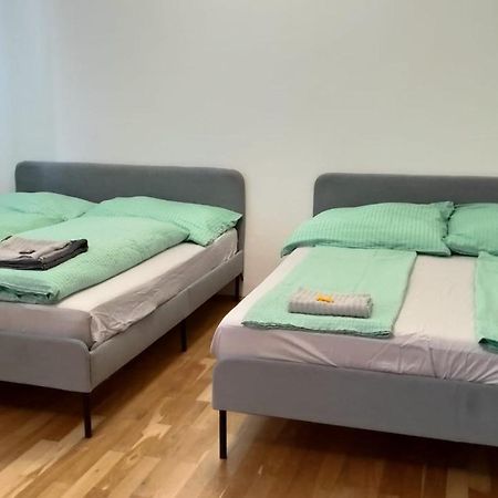 Cozynite Premium Apartment Stadthalle Vienna Luaran gambar