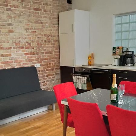 Cozynite Premium Apartment Stadthalle Vienna Luaran gambar