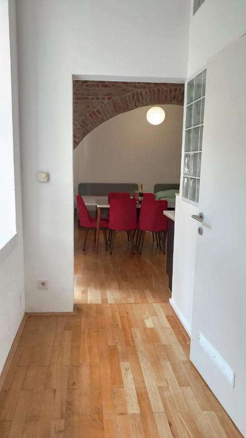 Cozynite Premium Apartment Stadthalle Vienna Luaran gambar